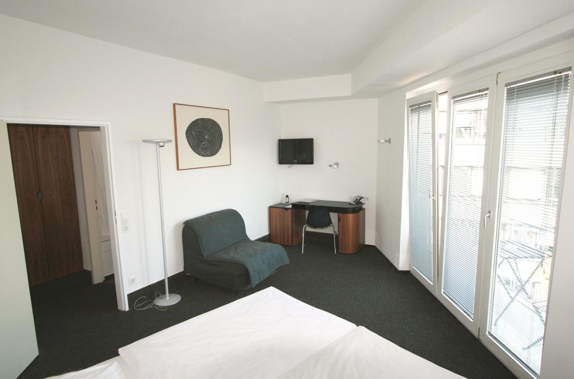 Chelsea Hotel Cologne Room photo