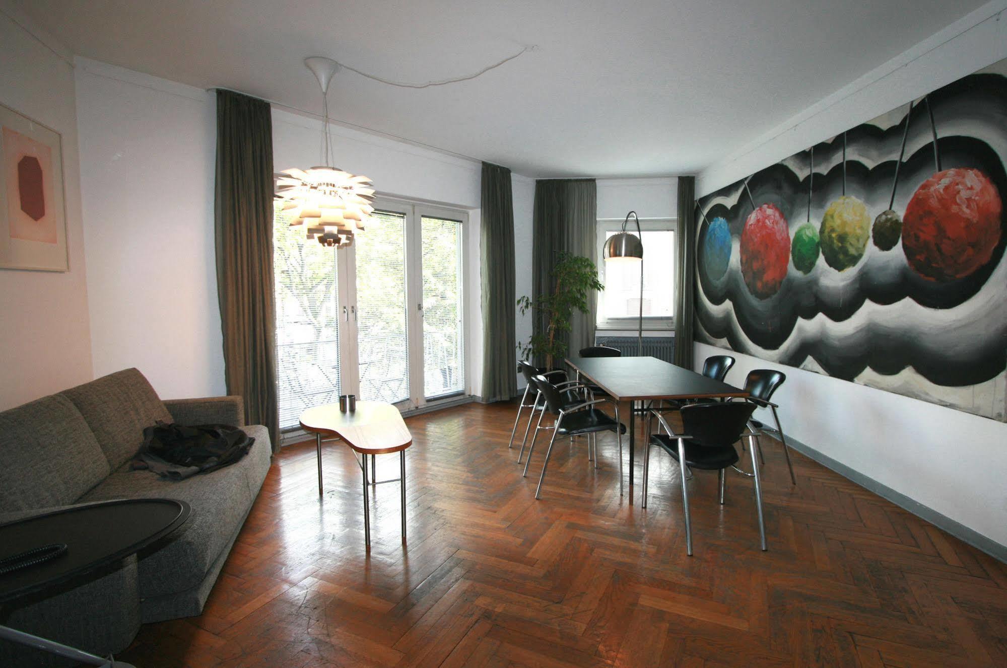 Chelsea Hotel Cologne Exterior photo